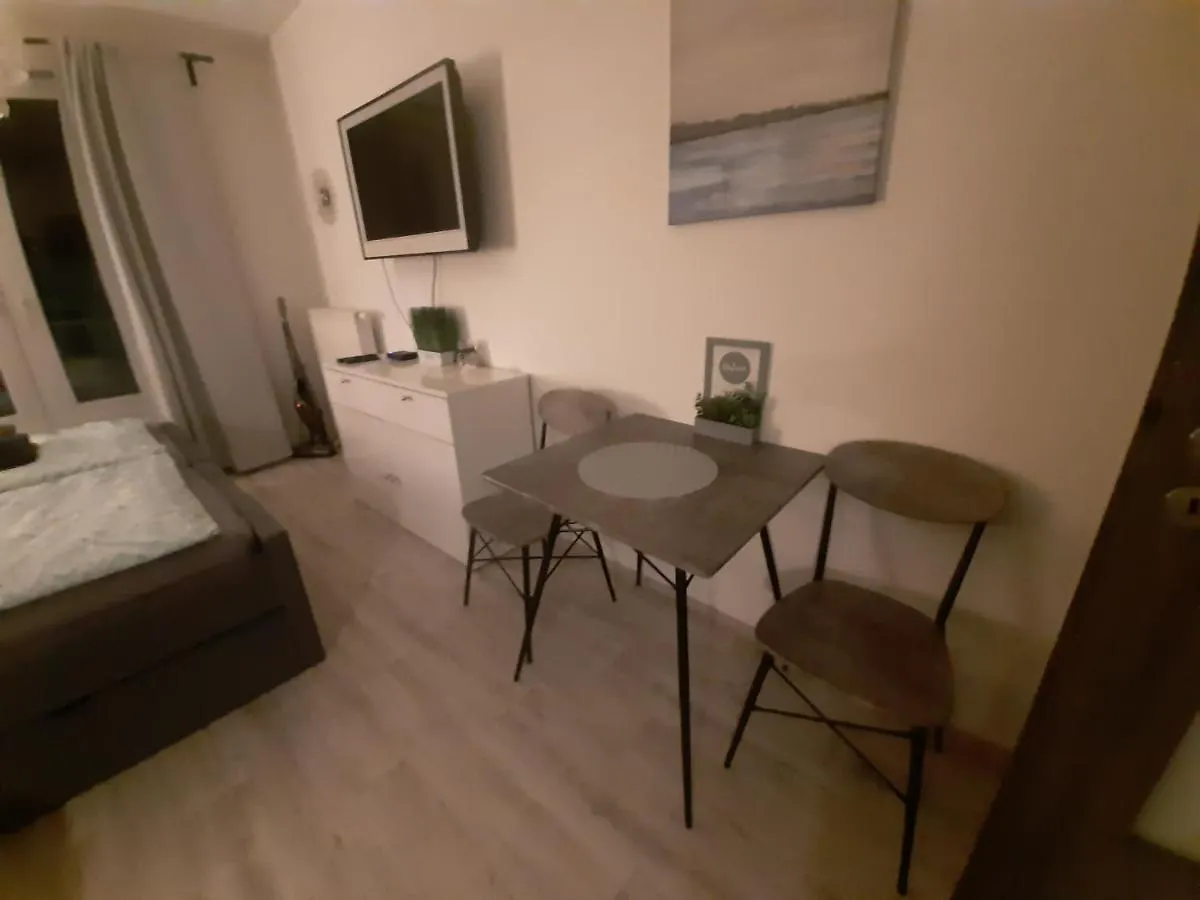 Luxusni Apartman Rezidence 1351 Pardubice Apartmán