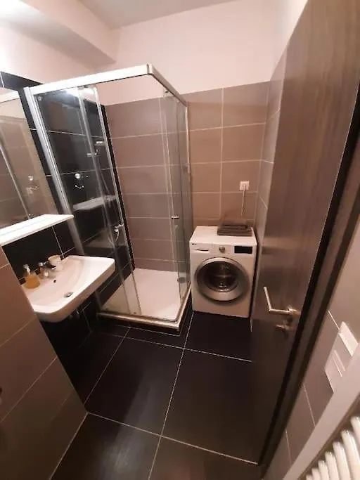 Luxusni Apartman Rezidence 1351 Pardubice Apartment